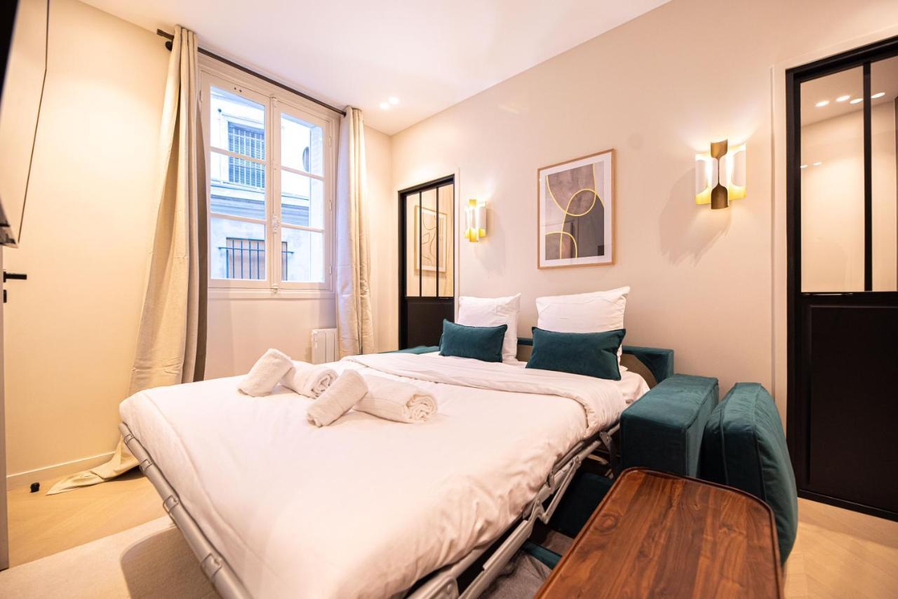 Cia - Voltaire Aparthotel